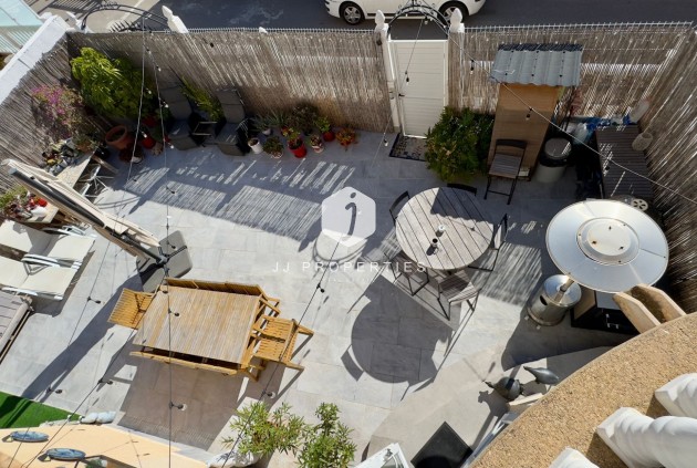 D'occasion - Villa -
Orihuela Costa - Costa Blanca