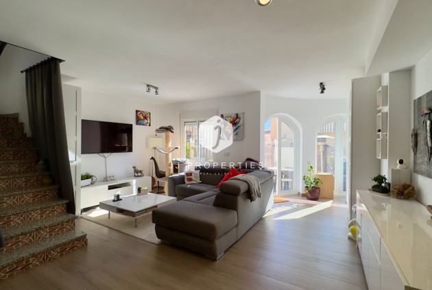 D'occasion - Villa -
Orihuela Costa - Costa Blanca