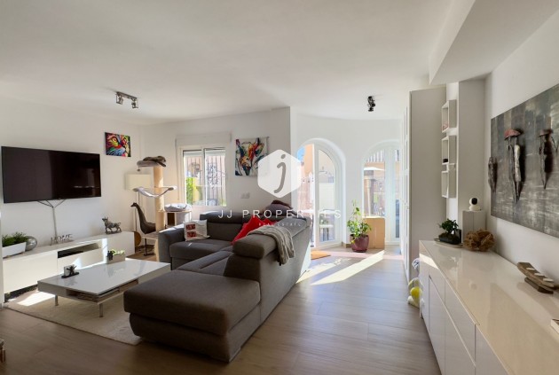 D'occasion - Villa -
Orihuela Costa - Costa Blanca