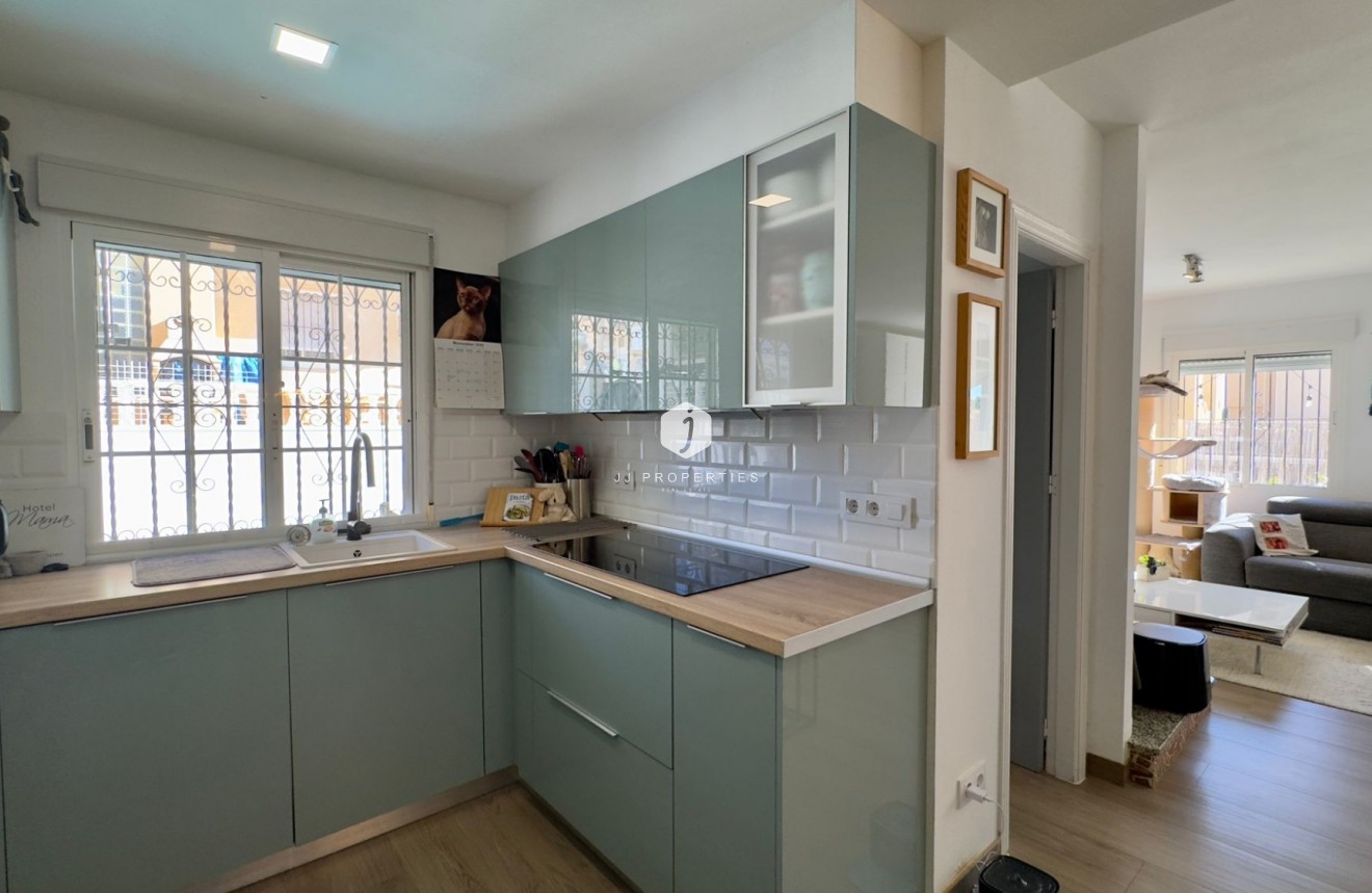 D'occasion - Villa -
Orihuela Costa - Costa Blanca