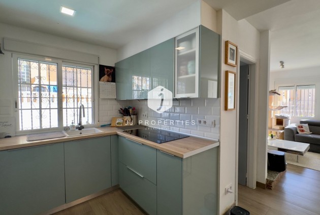 D'occasion - Villa -
Orihuela Costa - Costa Blanca