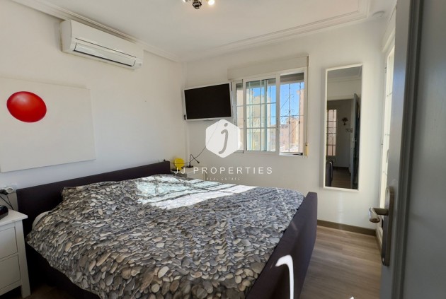 D'occasion - Villa -
Orihuela Costa - Costa Blanca