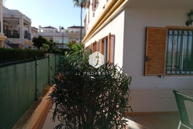 D'occasion - Villa -
Daya Vieja - Costa Blanca