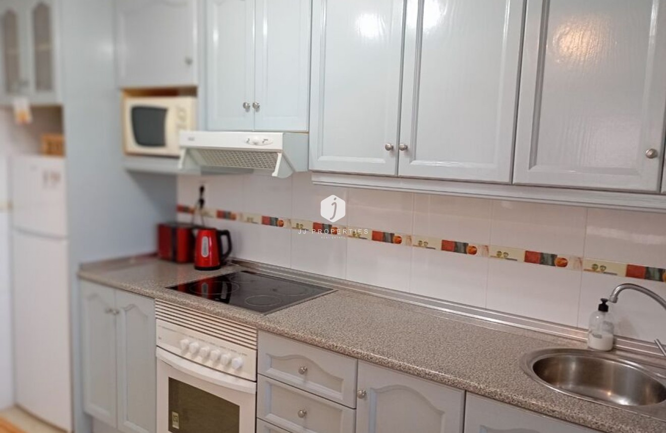 D'occasion - Villa -
Daya Vieja - Costa Blanca