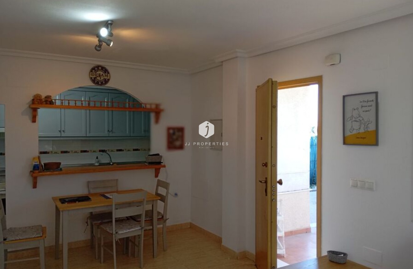 D'occasion - Villa -
Daya Vieja - Costa Blanca