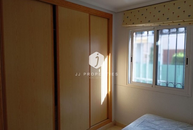 D'occasion - Villa -
Daya Vieja - Costa Blanca