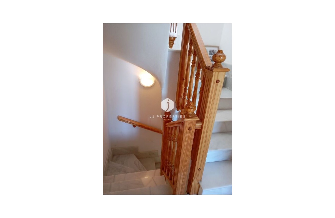 D'occasion - Villa -
Daya Vieja - Costa Blanca