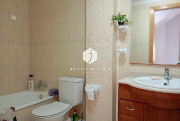 D'occasion - Villa -
Daya Vieja - Costa Blanca