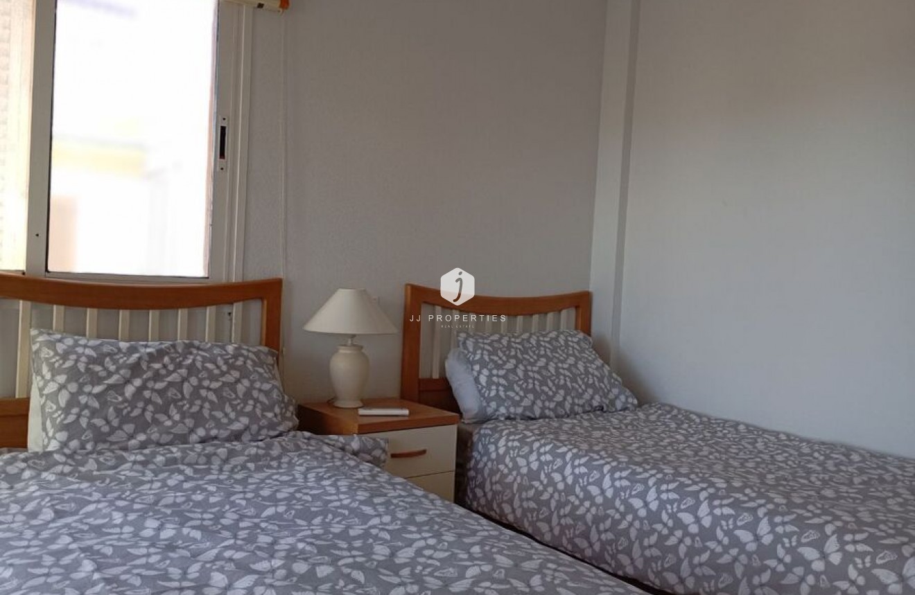 D'occasion - Villa -
Daya Vieja - Costa Blanca