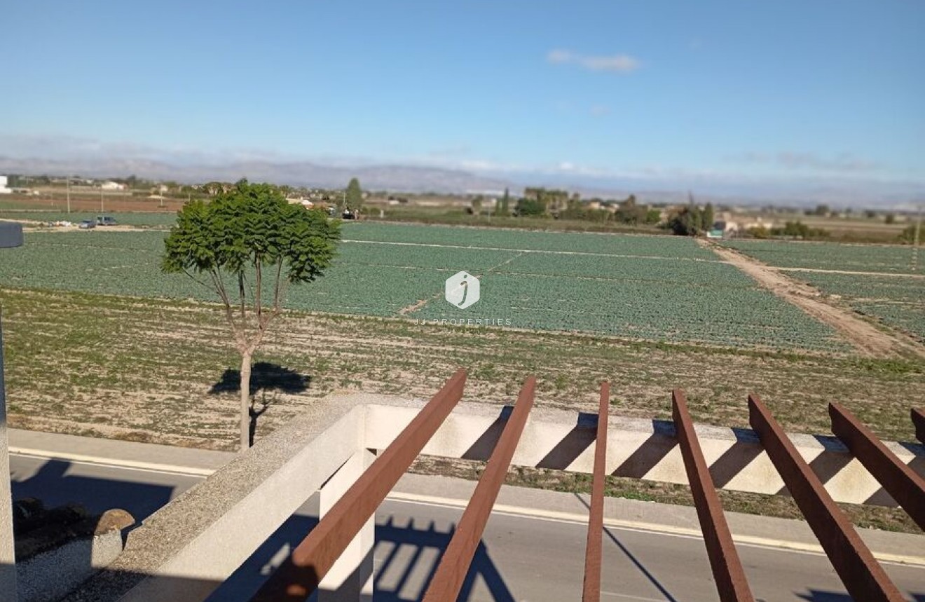 D'occasion - Villa -
Daya Vieja - Costa Blanca