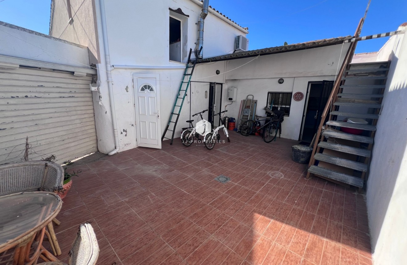 D'occasion - Villa -
Benejúzar - Inland