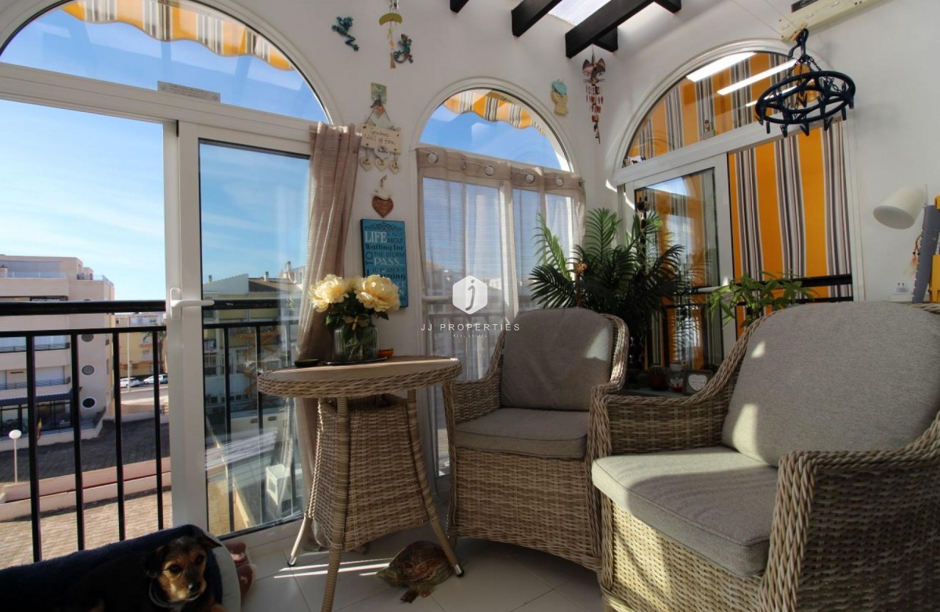 D'occasion - Appartement -
Torrevieja - Costa Blanca