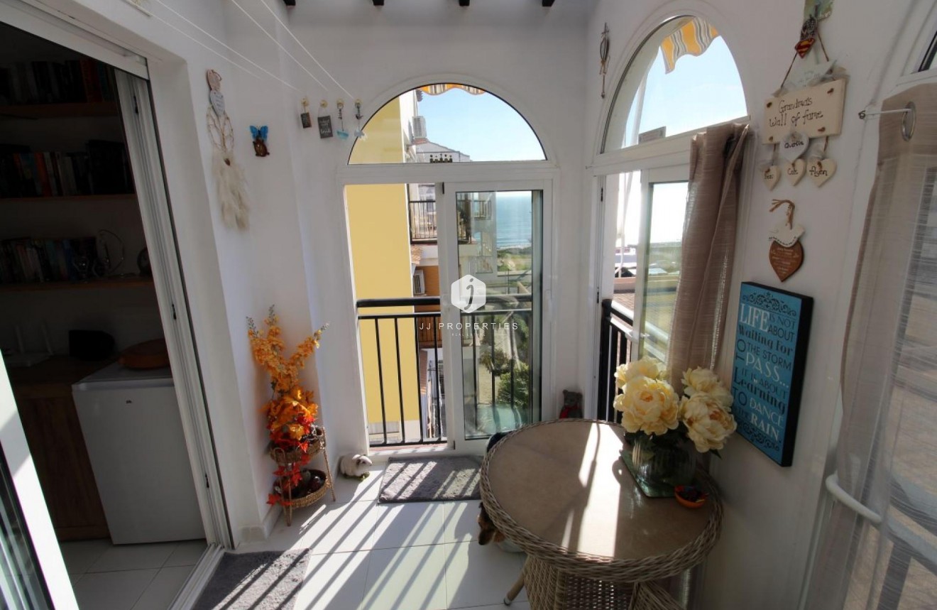 D'occasion - Appartement -
Torrevieja - Costa Blanca