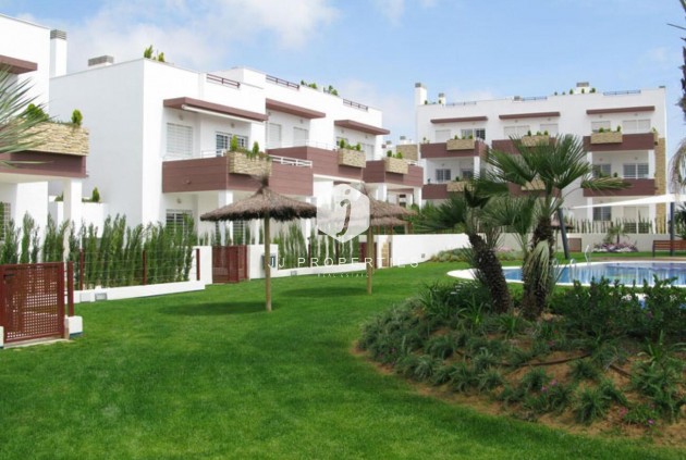 D'occasion - Attique -
Punta Prima - Costa Blanca