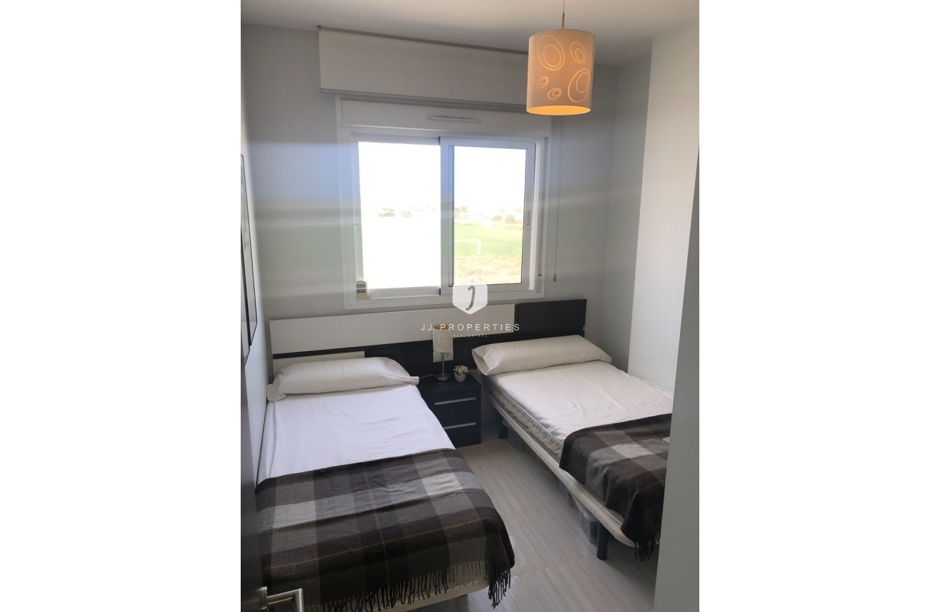 D'occasion - Attique -
Punta Prima - Costa Blanca