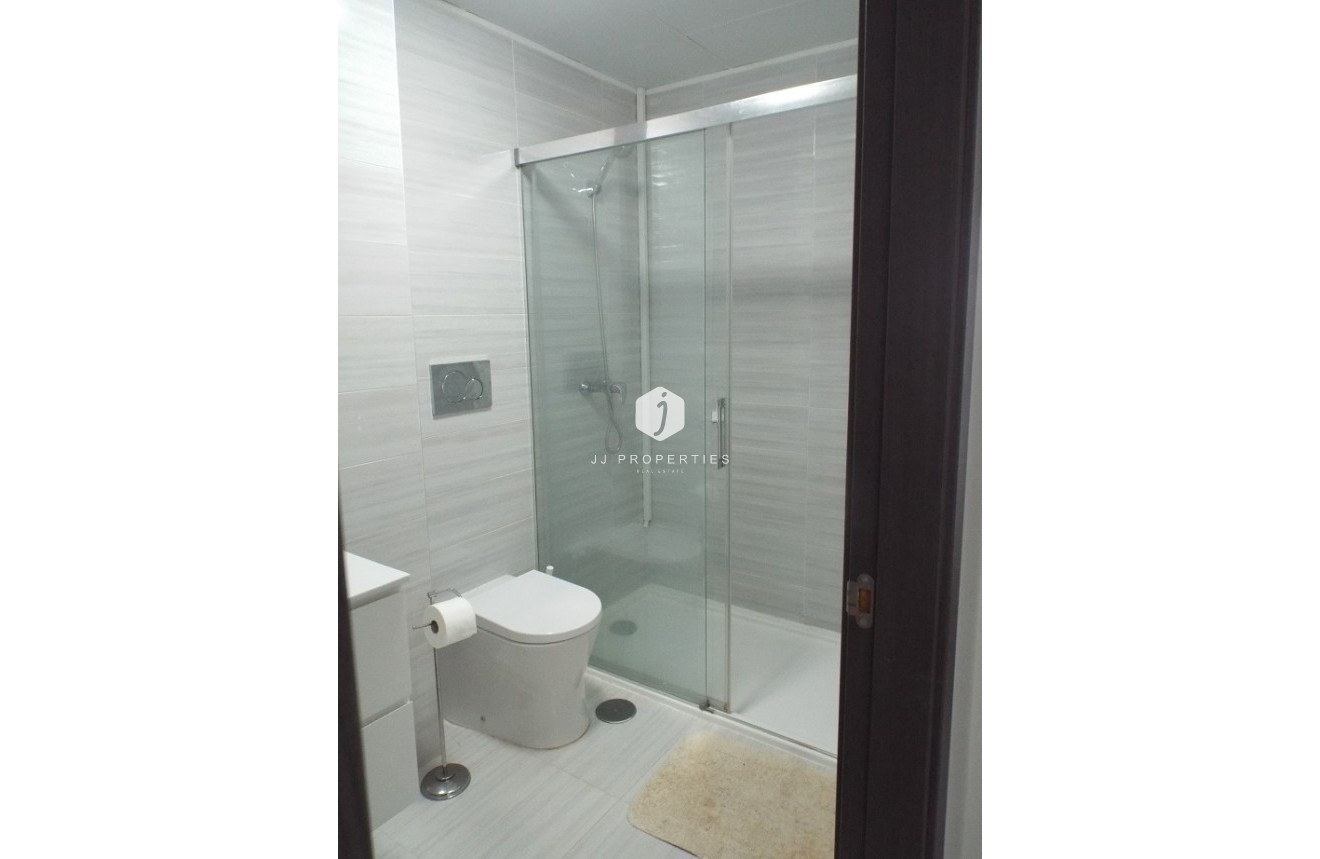 D'occasion - Attique -
Punta Prima - Costa Blanca