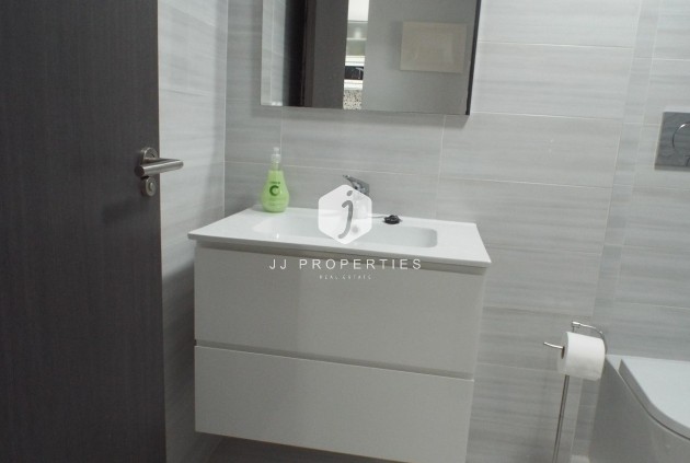 D'occasion - Attique -
Punta Prima - Costa Blanca