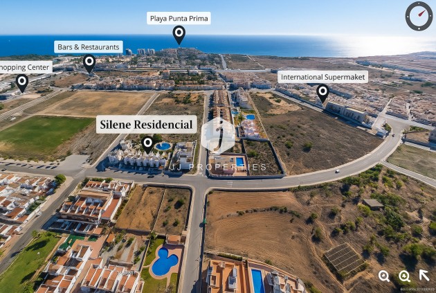 D'occasion - Attique -
Punta Prima - Costa Blanca