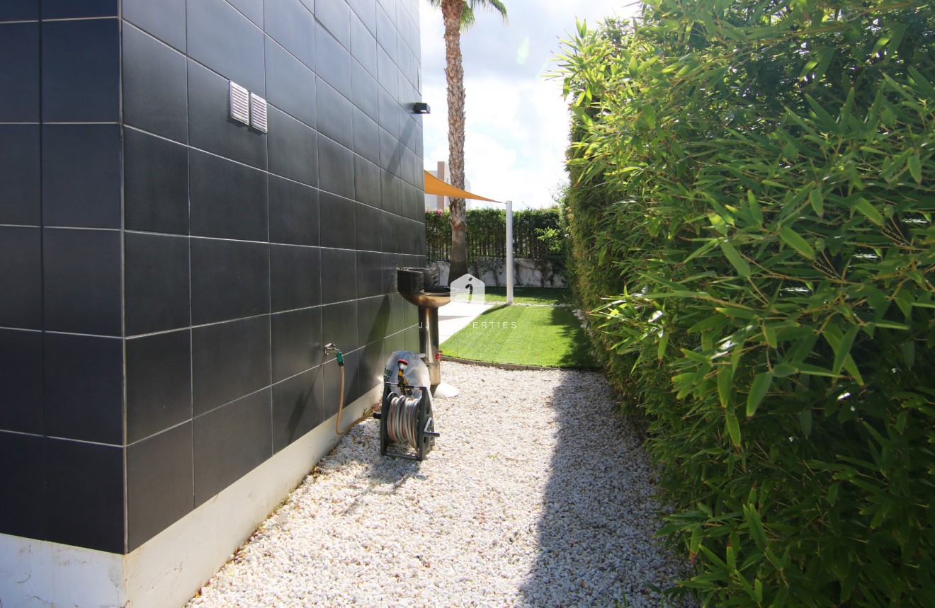 D'occasion - Chalet -
Algorfa - Inland