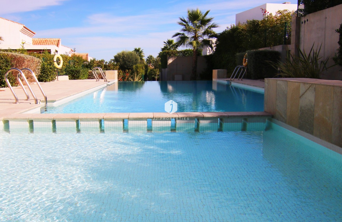 D'occasion - Chalet -
Algorfa - Inland