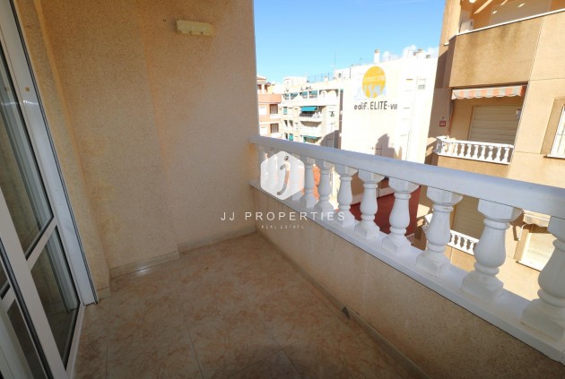 D'occasion - Appartement -
Torrevieja - Acequion