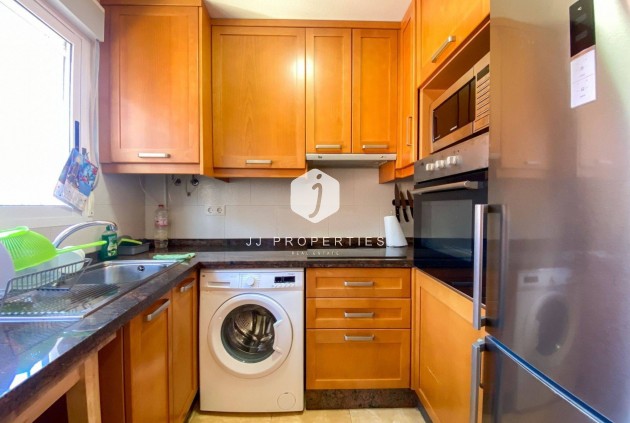 Tweedehands - Appartement / flat -
Almoradí - Colegio Canales Y Martinez