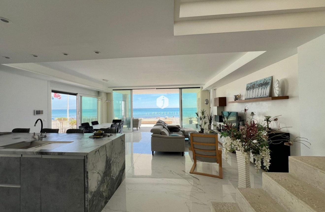 D'occasion - Villa -
Torrevieja - La Mata