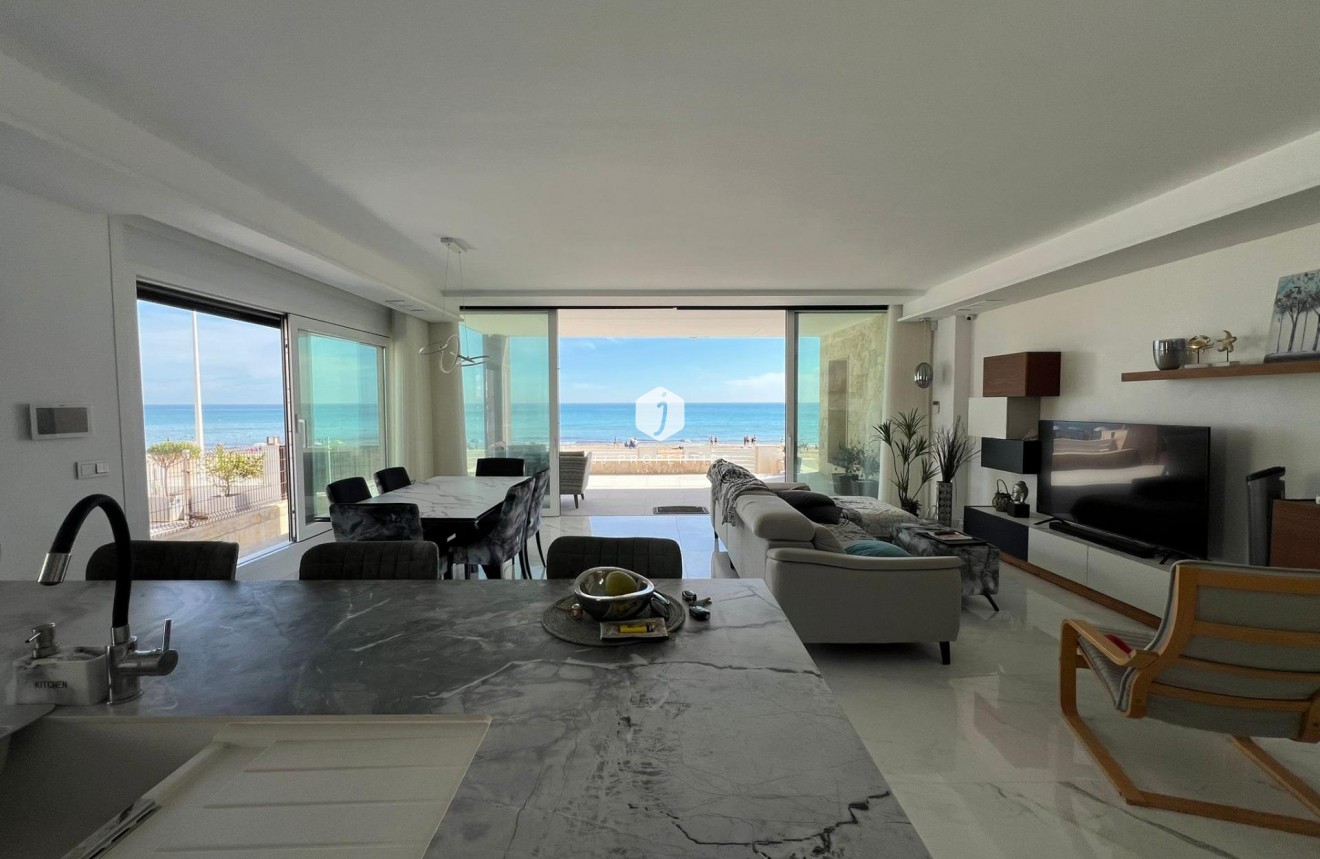 D'occasion - Villa -
Torrevieja - La Mata