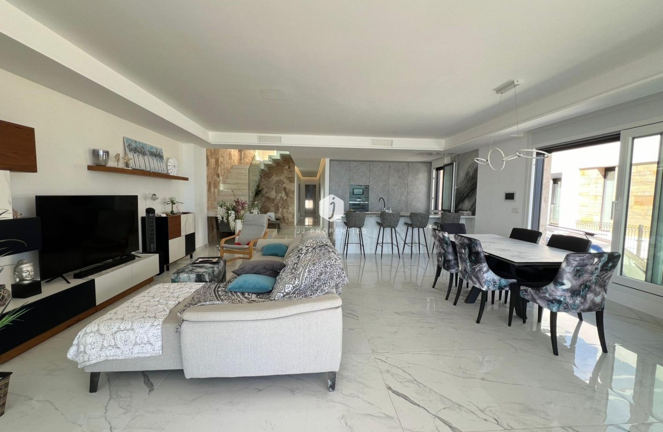 D'occasion - Villa -
Torrevieja - La Mata