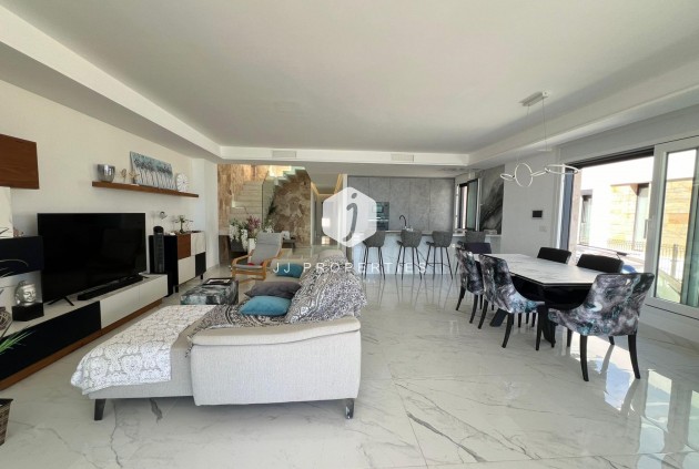 D'occasion - Villa -
Torrevieja - La Mata