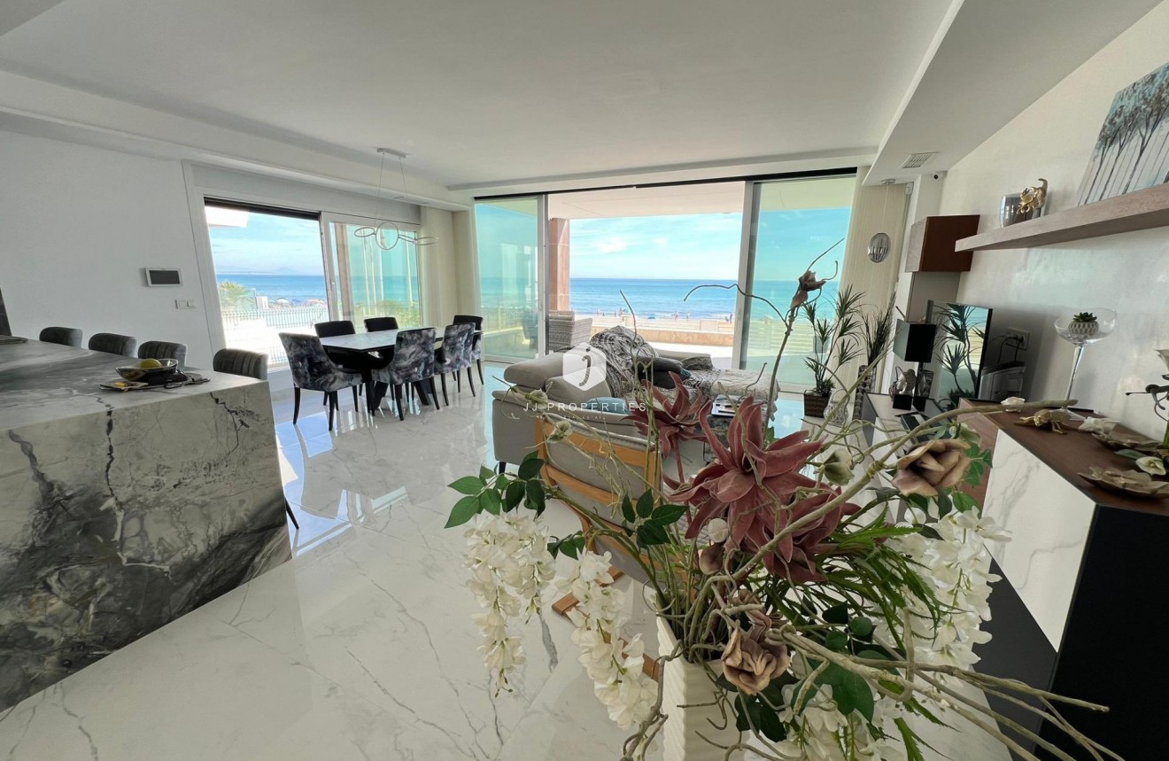 D'occasion - Villa -
Torrevieja - La Mata