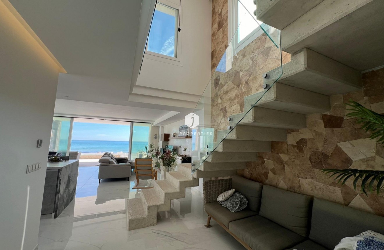 D'occasion - Villa -
Torrevieja - La Mata