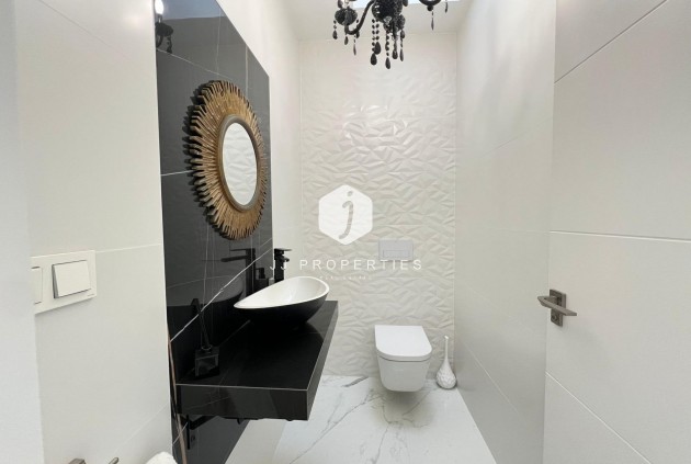 D'occasion - Villa -
Torrevieja - La Mata