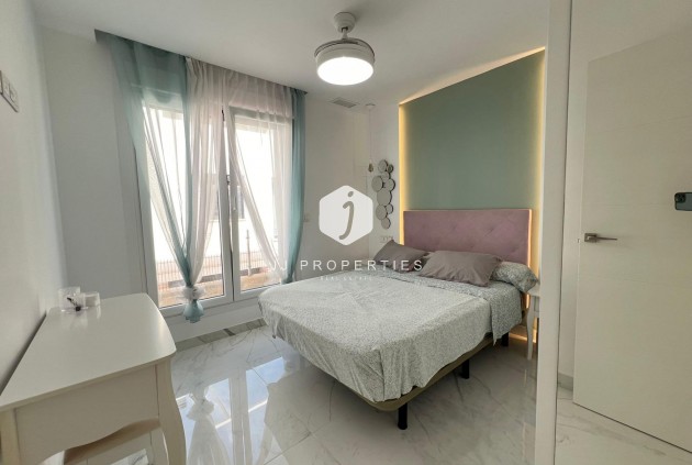 D'occasion - Villa -
Torrevieja - La Mata