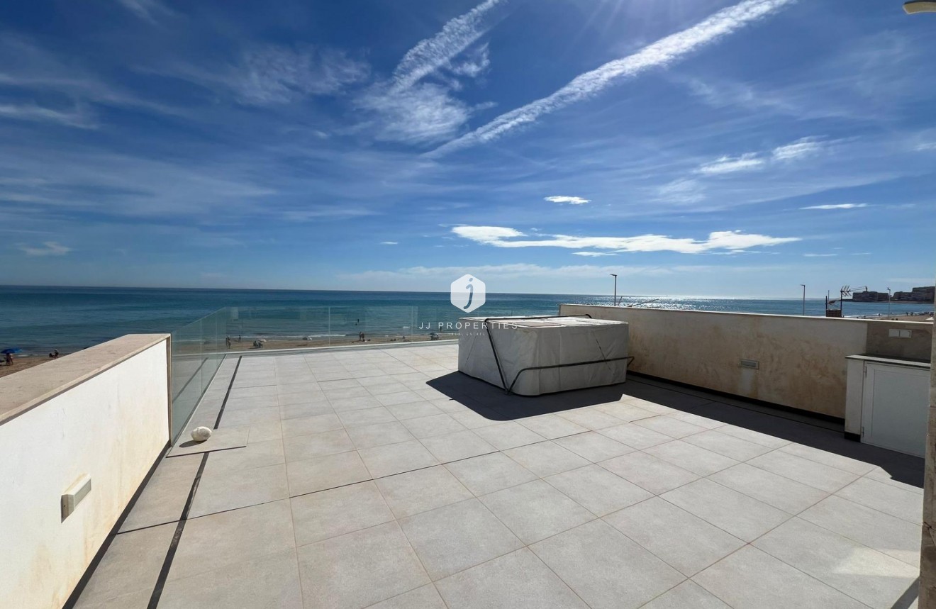 D'occasion - Villa -
Torrevieja - La Mata