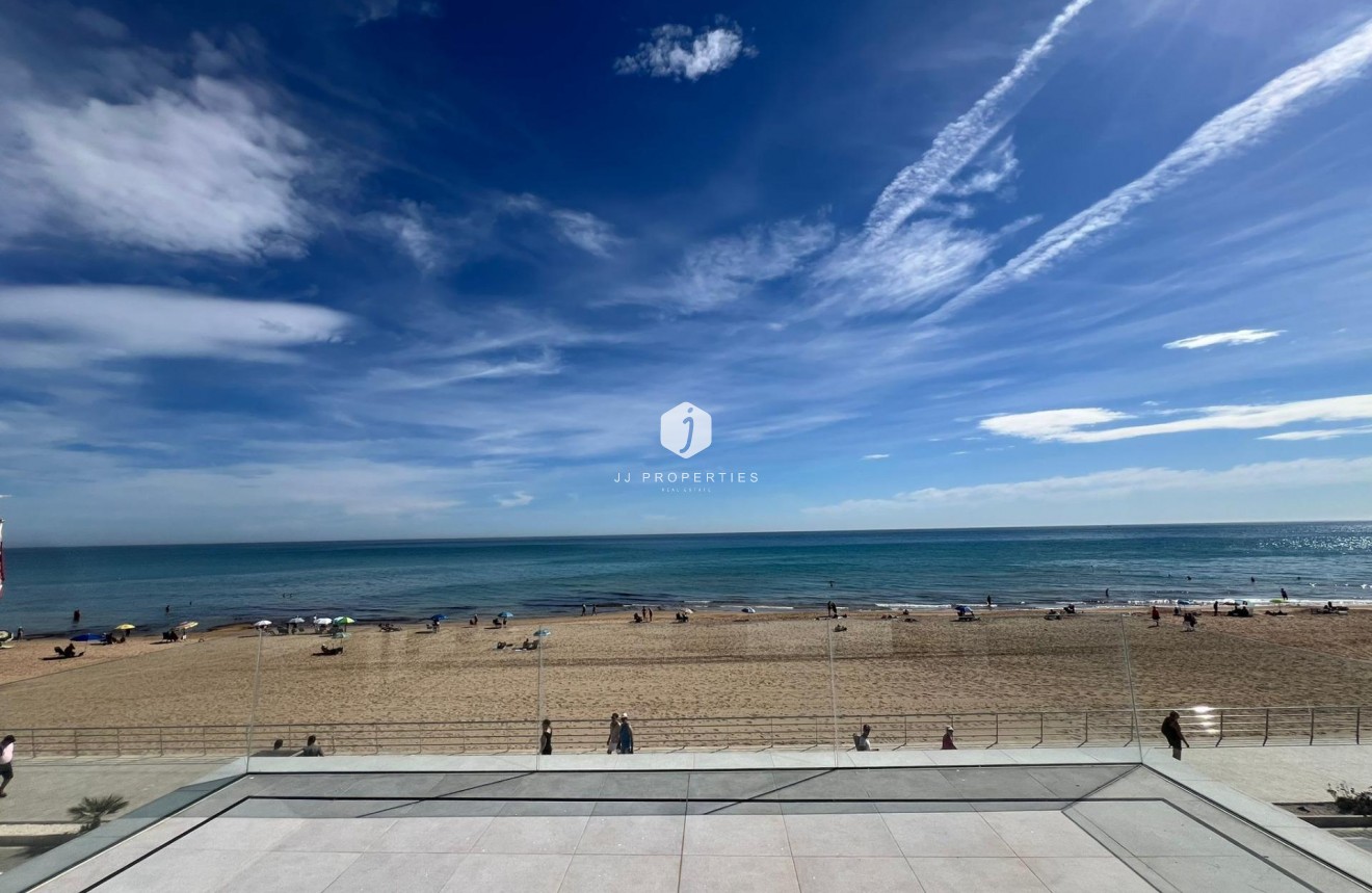 D'occasion - Villa -
Torrevieja - La Mata