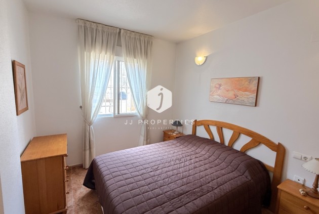 D'occasion - Appartement -
Torrevieja - Costa Blanca