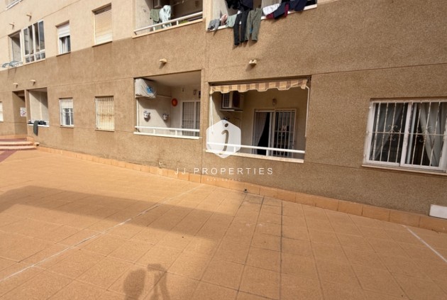 D'occasion - Appartement -
Torrevieja - Costa Blanca