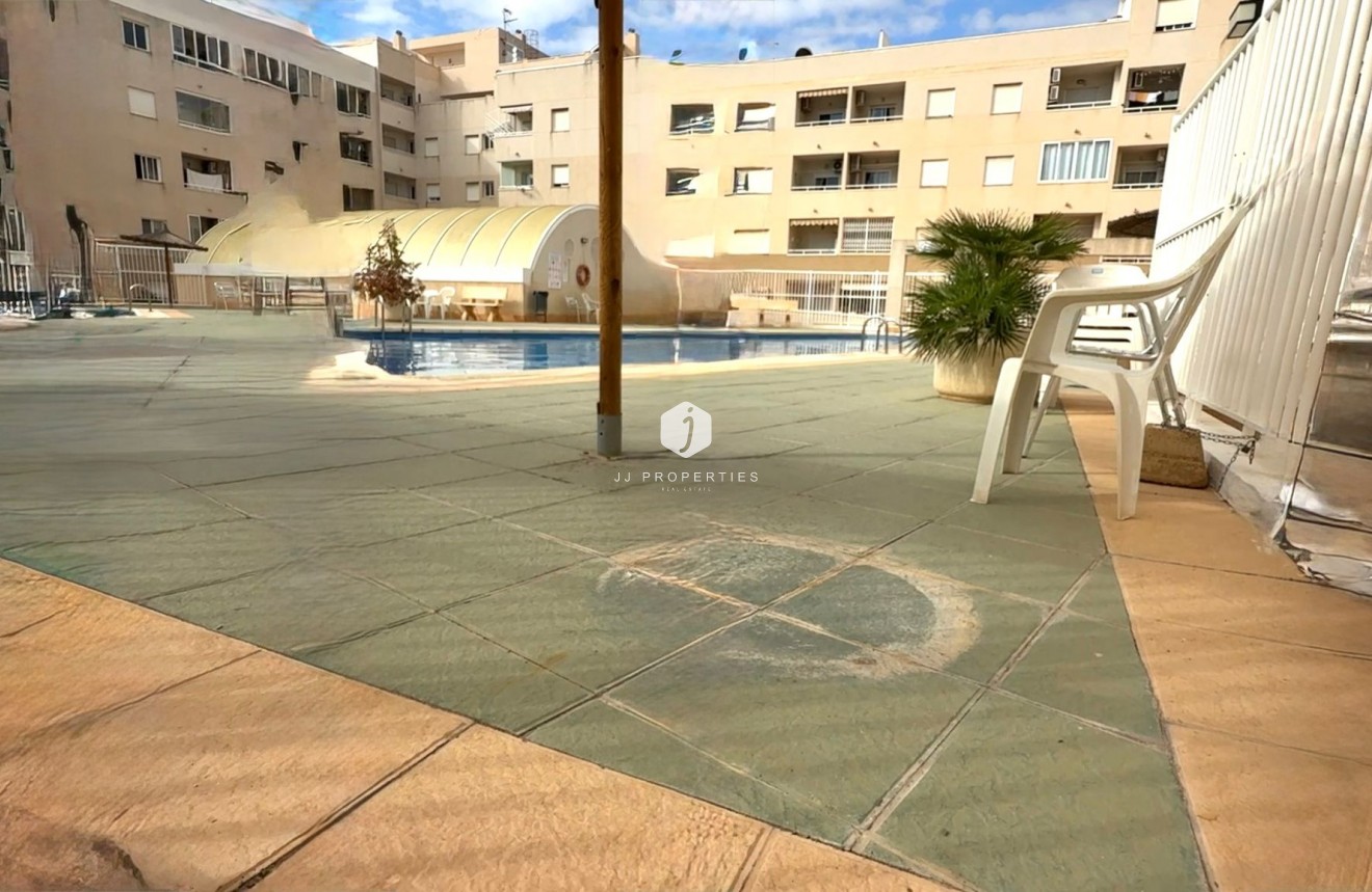 D'occasion - Appartement -
Torrevieja - Costa Blanca
