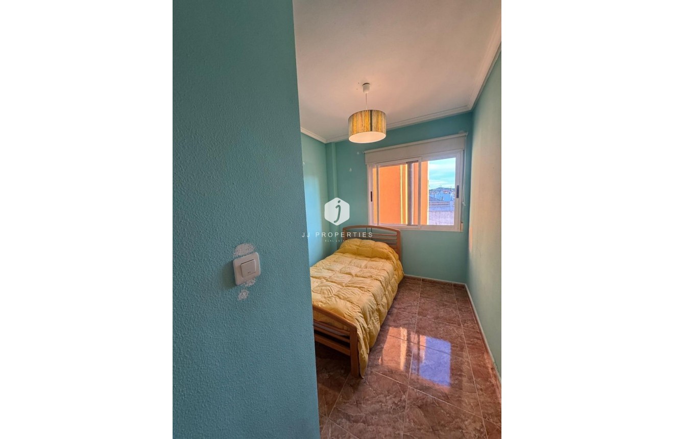 Aus zweiter Hand - Wohnung -
Jacarilla