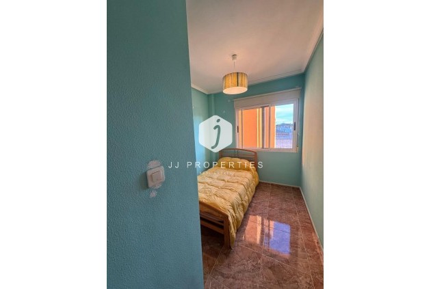 Aus zweiter Hand - Wohnung -
Jacarilla