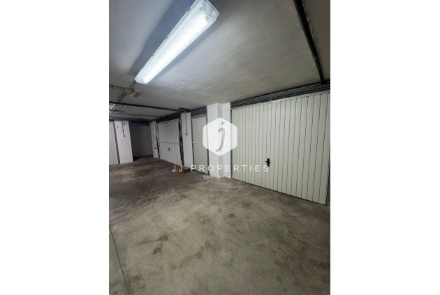 Aus zweiter Hand - Wohnung -
Jacarilla