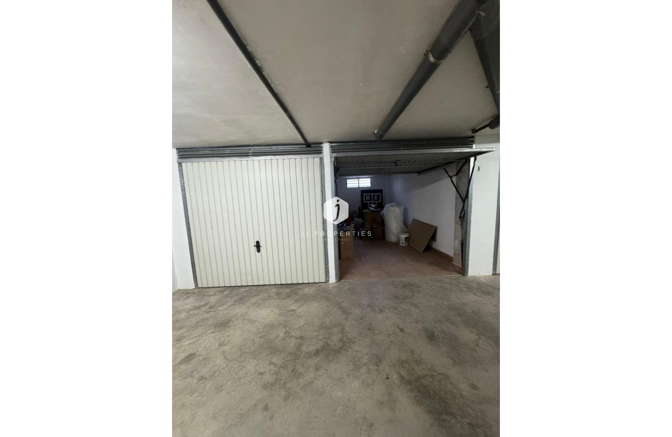 Aus zweiter Hand - Wohnung -
Jacarilla