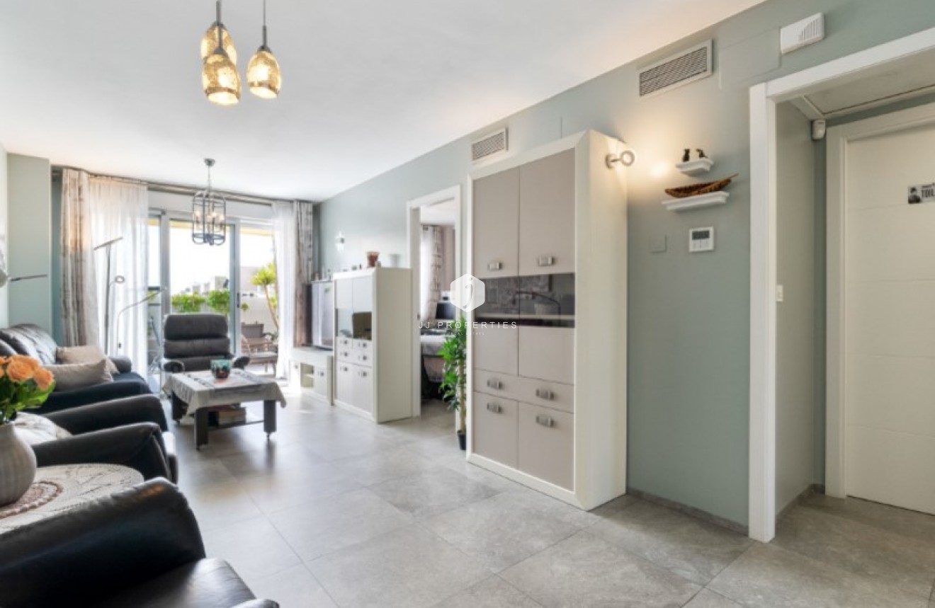 D'occasion - Appartement -
Torrevieja - Costa Blanca