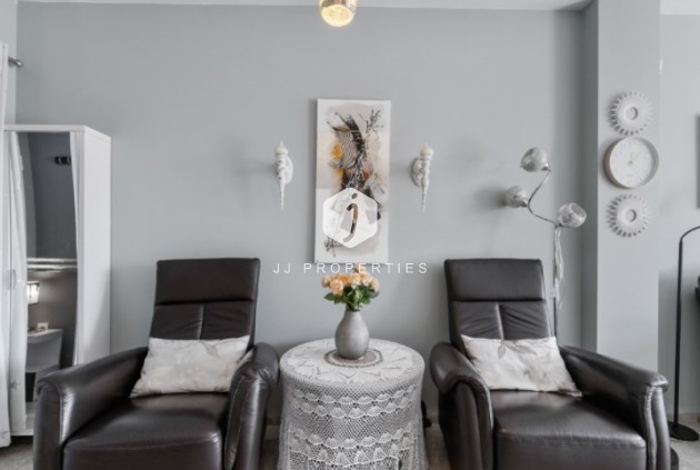 D'occasion - Appartement -
Torrevieja - Costa Blanca