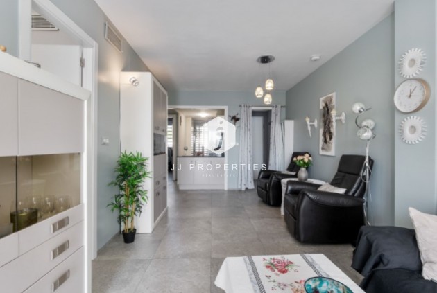 D'occasion - Appartement -
Torrevieja - Costa Blanca