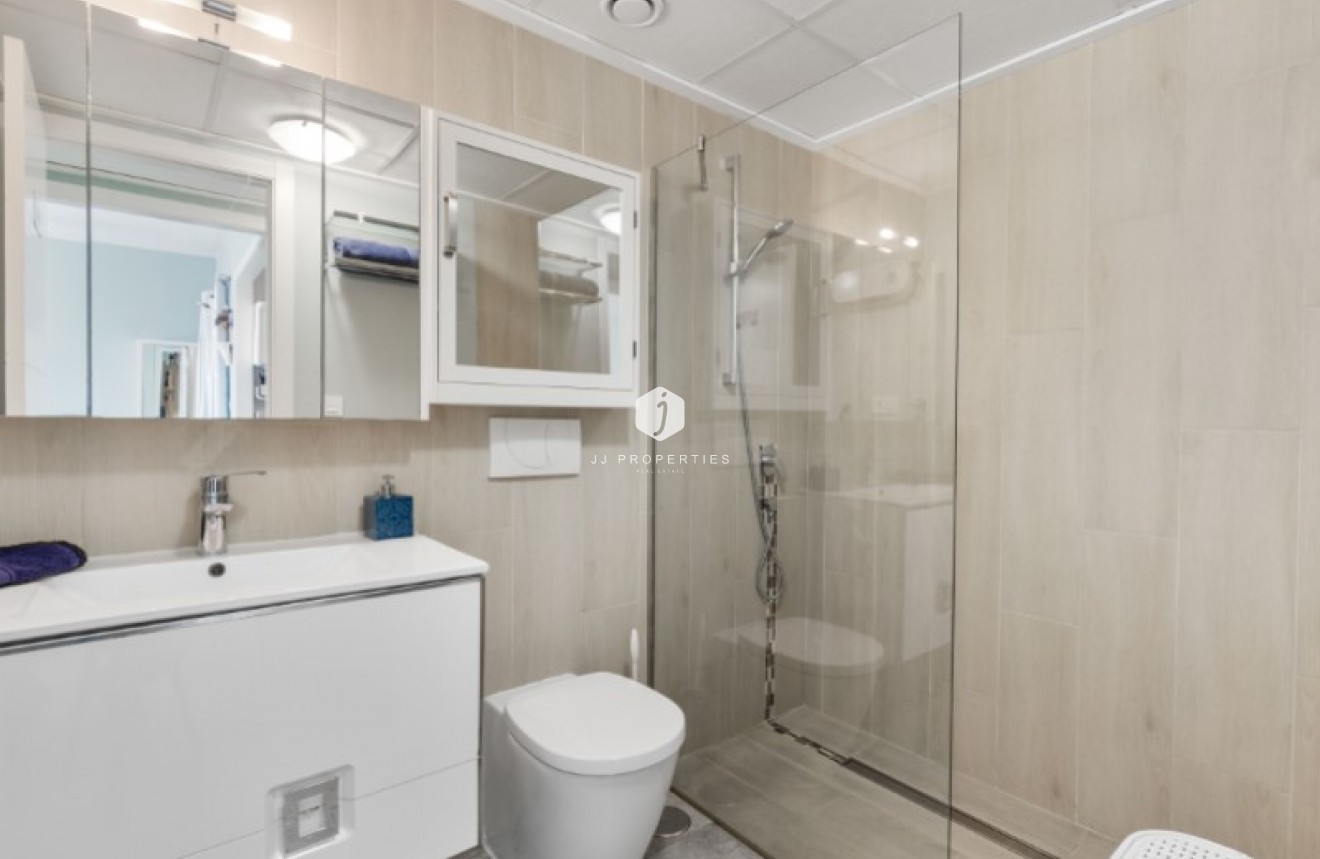 D'occasion - Appartement -
Torrevieja - Costa Blanca