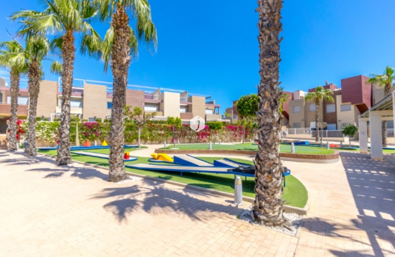 D'occasion - Appartement -
Torrevieja - Costa Blanca