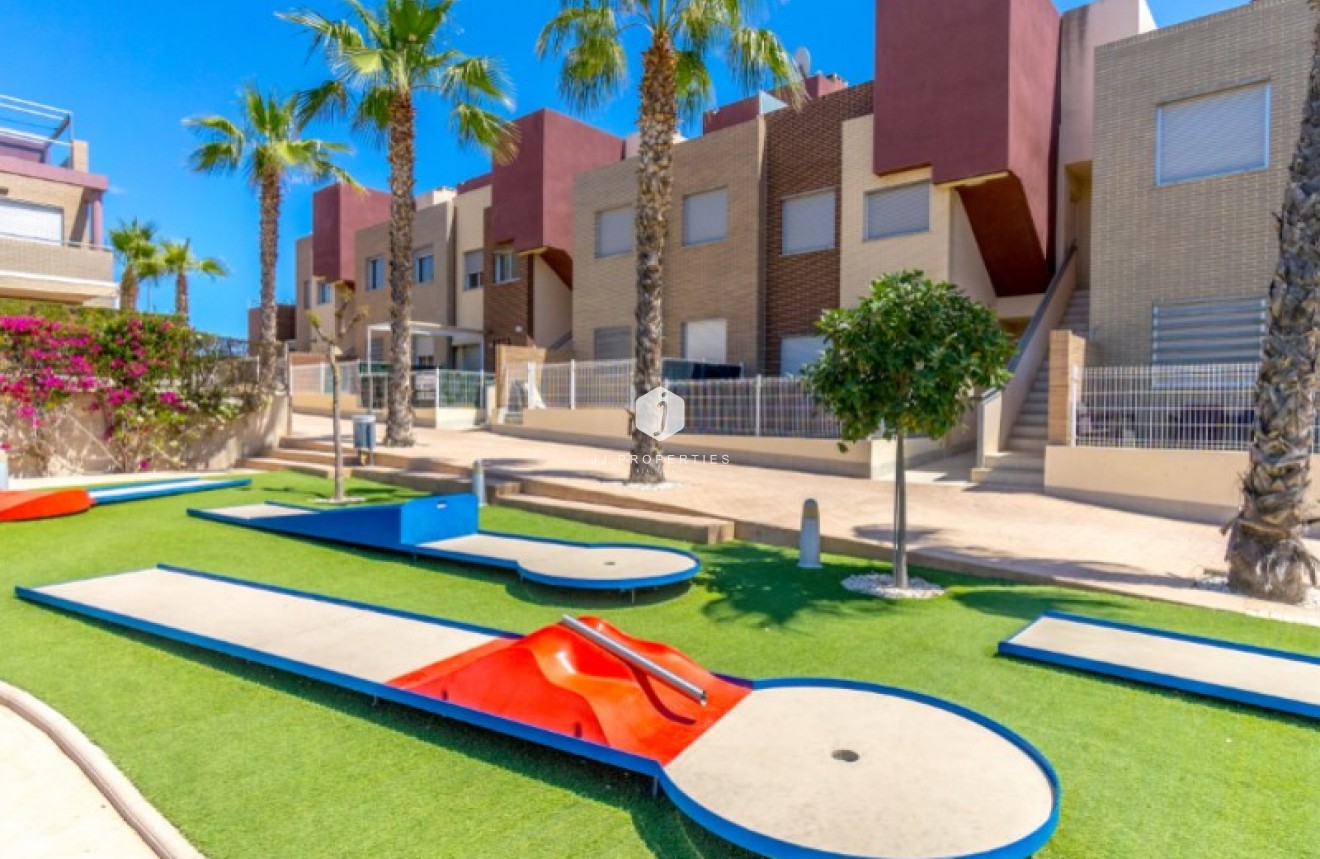 D'occasion - Appartement -
Torrevieja - Costa Blanca