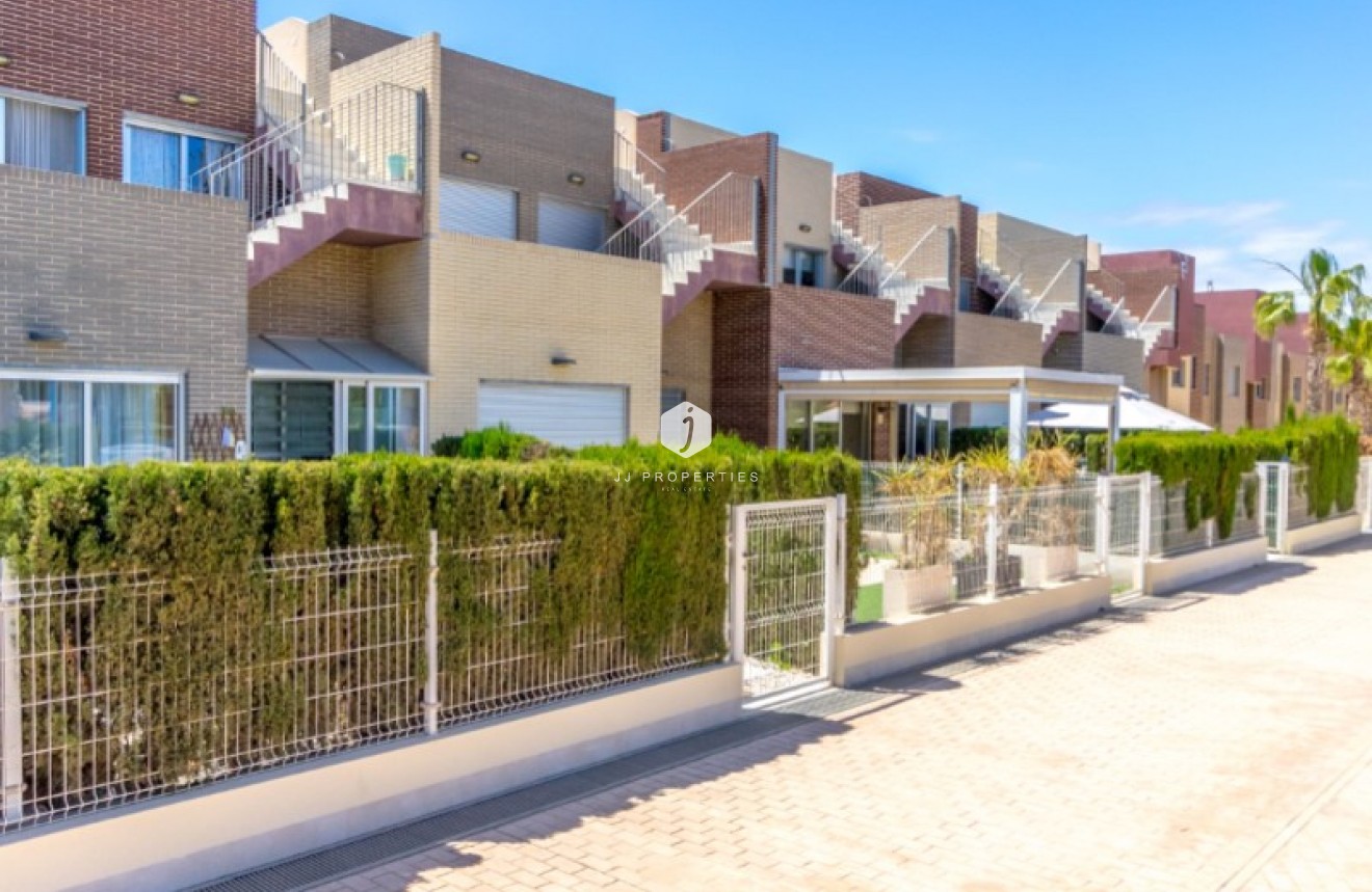 D'occasion - Appartement -
Torrevieja - Costa Blanca